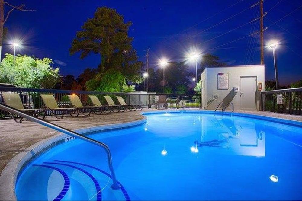 Best Western Plus Myrtle Beach@Intracoastal Екстериор снимка