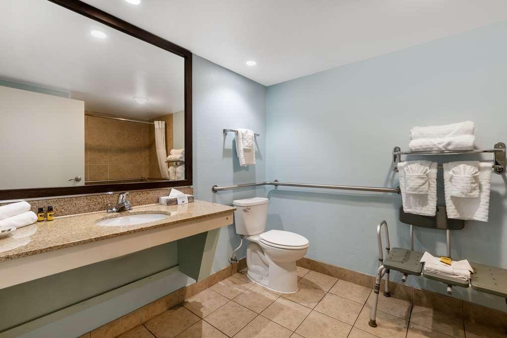 Best Western Plus Myrtle Beach@Intracoastal Стая снимка