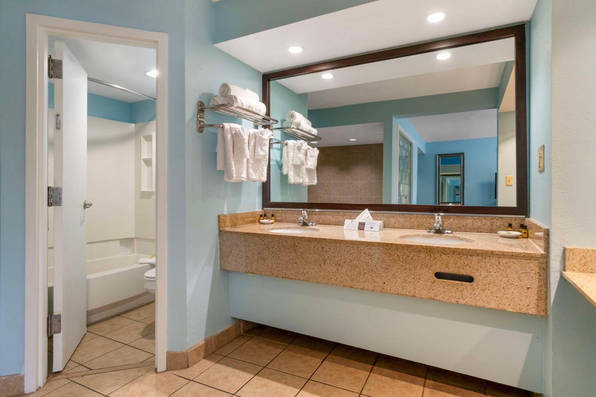 Best Western Plus Myrtle Beach@Intracoastal Екстериор снимка
